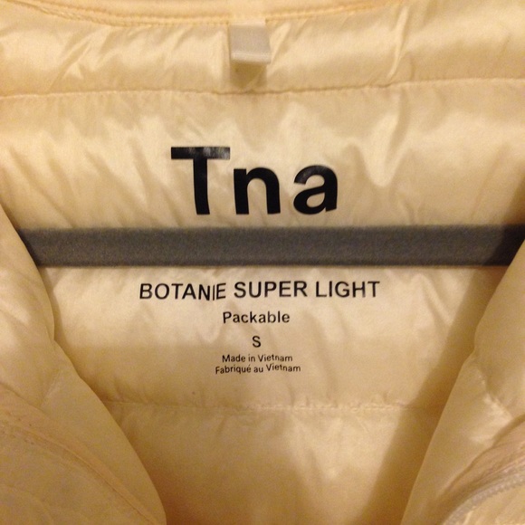 TNA Botanie Super Light Yellow Jacket - Picture 2 of 4
